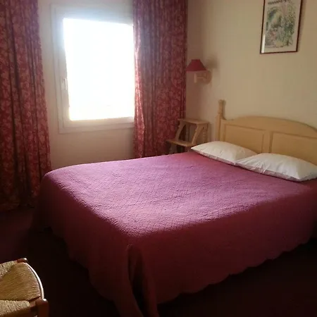 Inter-hotel Forum 2* Carpentras